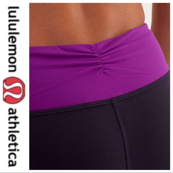 💕SALE💕 Lululemon Crop & Gather Black Purple Band - Picture 3 of 8